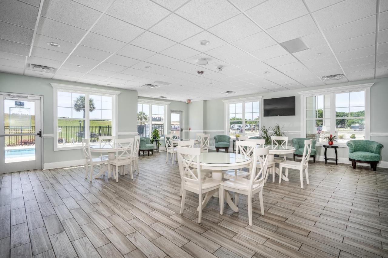 Lighthouse Suites - Best Western Signature Collection Emerald Isle Extérieur photo